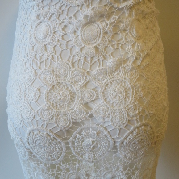 Elegant White Lace Fringe Skirt - Picture 6 of 8